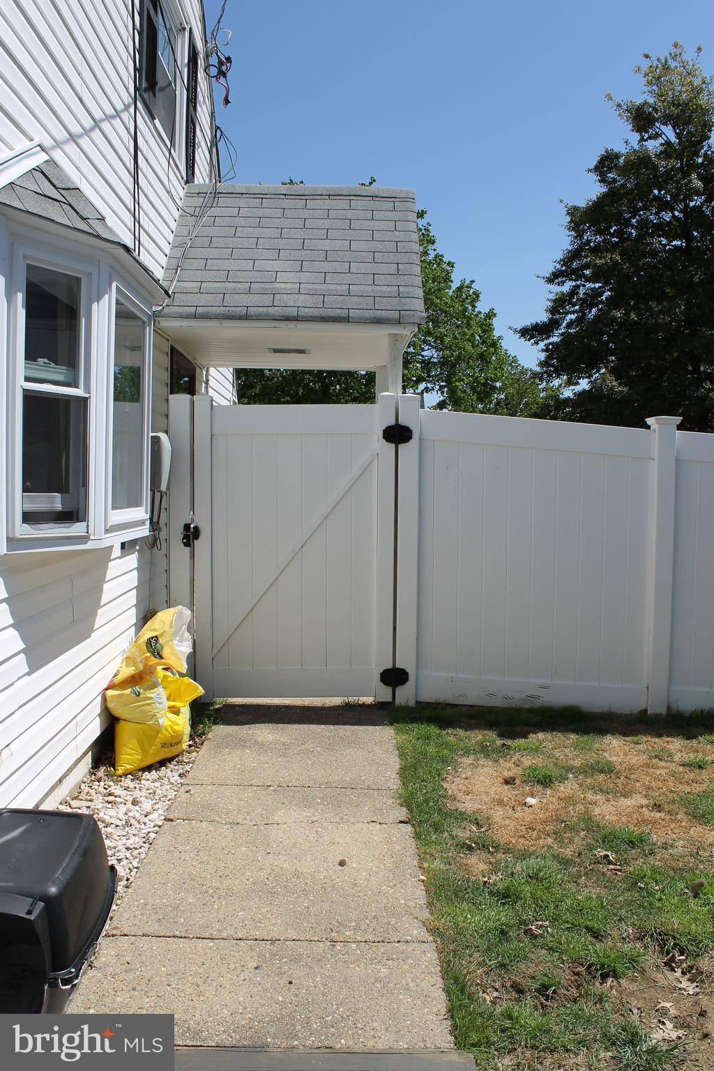 9228 Andover Road Philadelphia, PA 19114 - Photo 39 of 40 Gallery Image 39