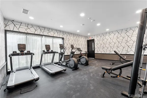 $2,050 | 4064 Live Oak Avenue, Unit 100, Arcadia, CA 91006