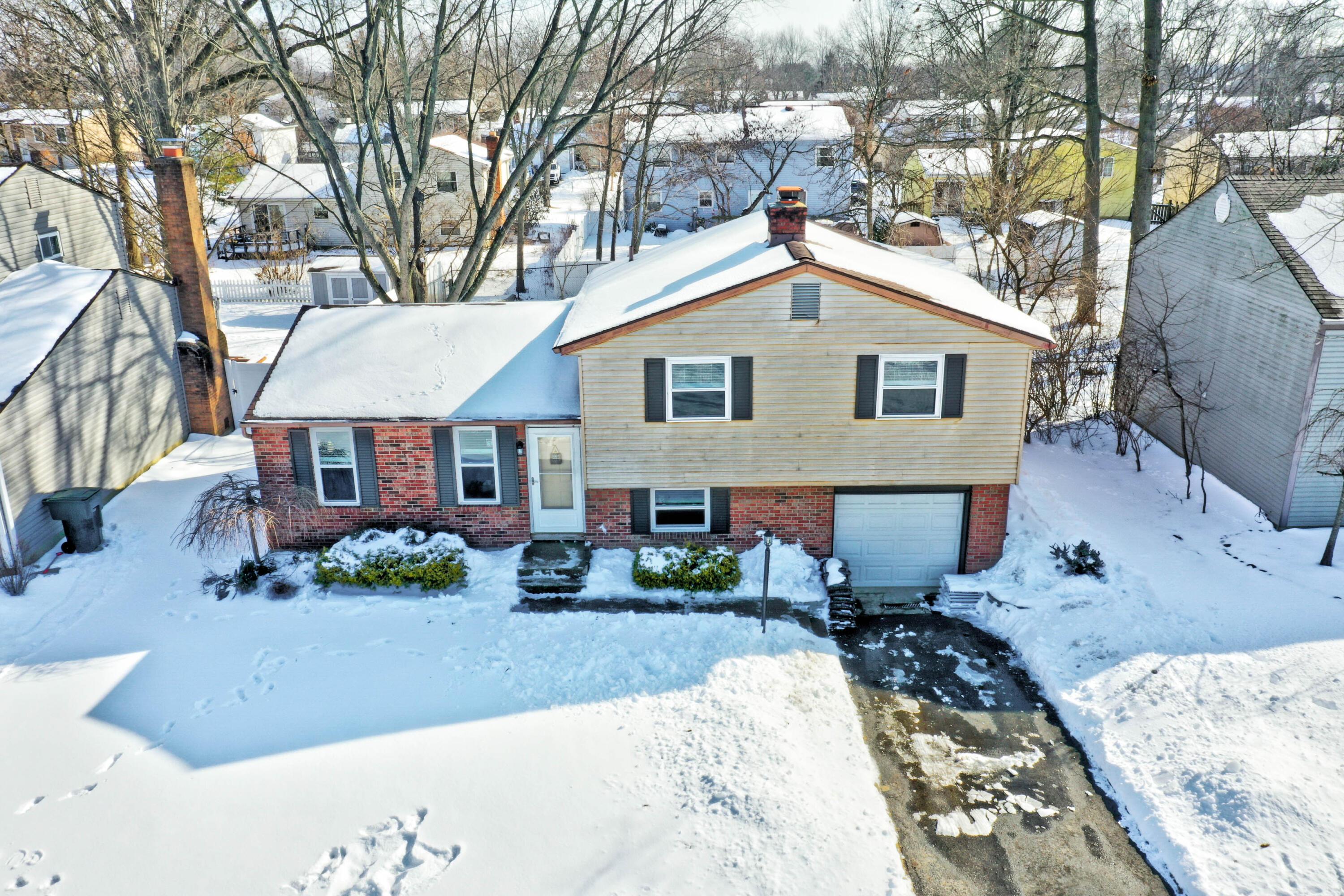 8754 Ripton Drive Powell, OH 43065 - Photo 1 of 53 8754RiptonDriveExt_Hommati102-7