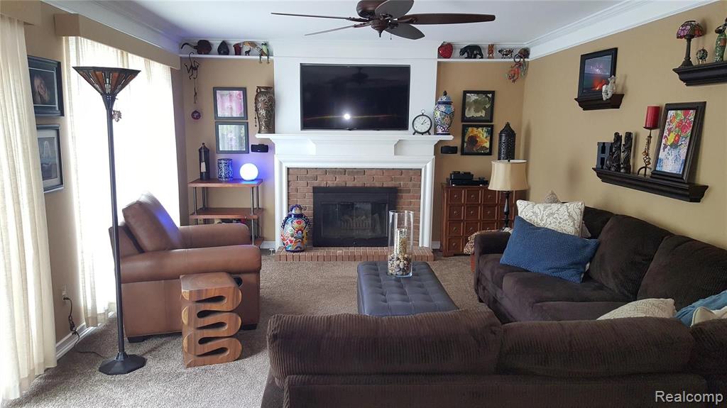 133 Saxon Court Rochester Hills, MI 48307 - Photo 17 of 42
