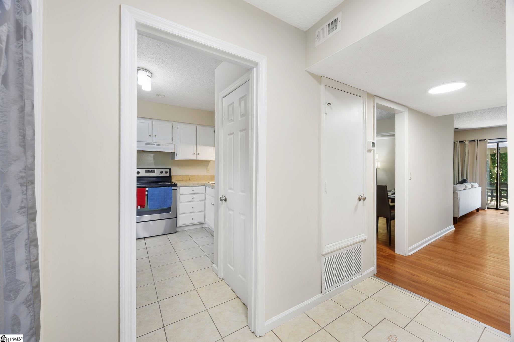 3106 Bethel Road, Unit 55 Simpsonville, SC 29681 - Photo 4 of 36