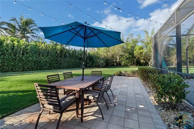 $4,650,000 | 65 Mahogany Drive, Naples, FL 34108