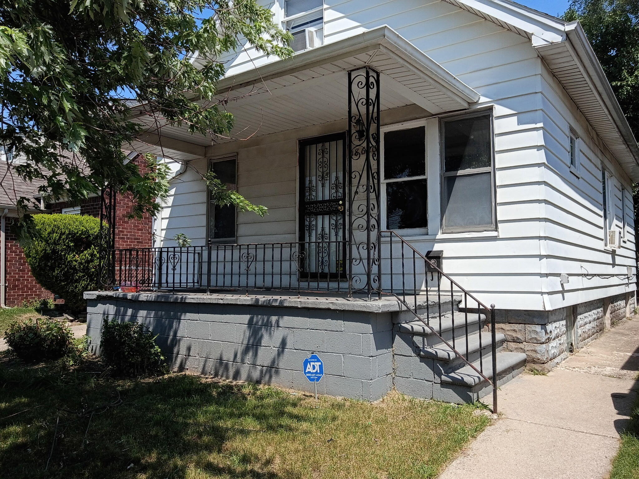 18620 Charest Street Detroit, MI 48234 - Photo 1 of 6 IMG_20260713_184243 (1)