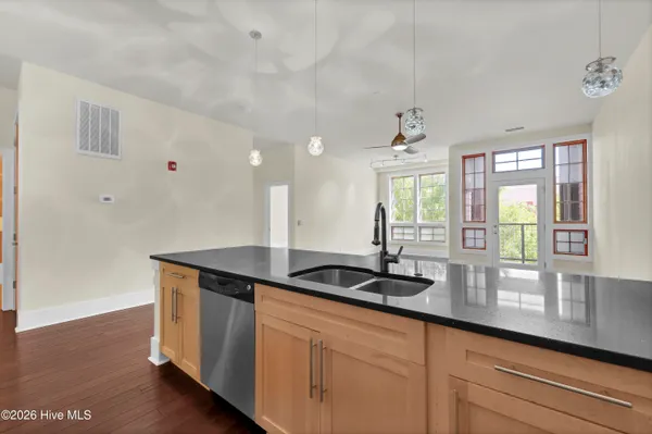 $440,000 | 801 North 4th Street, Unit 302, Wilmington, NC 28401