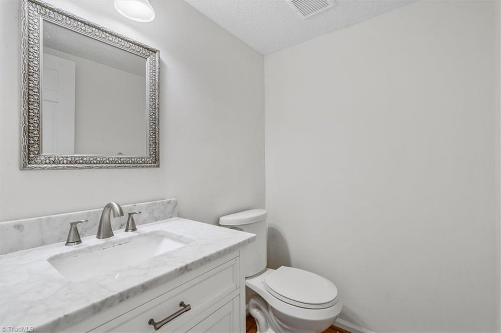 4825 Tower Road, Unit C Greensboro, NC 27410 - Photo 17 of 29 Gallery Image 17
