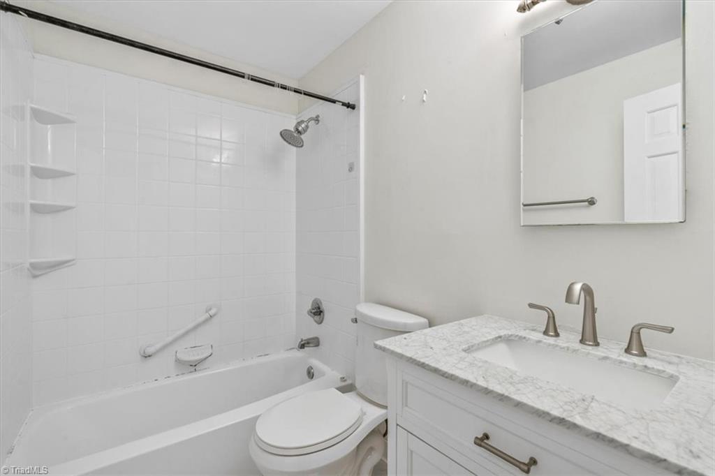 4825 Tower Road, Unit C Greensboro, NC 27410 - Photo 24 of 29 Gallery Image 24