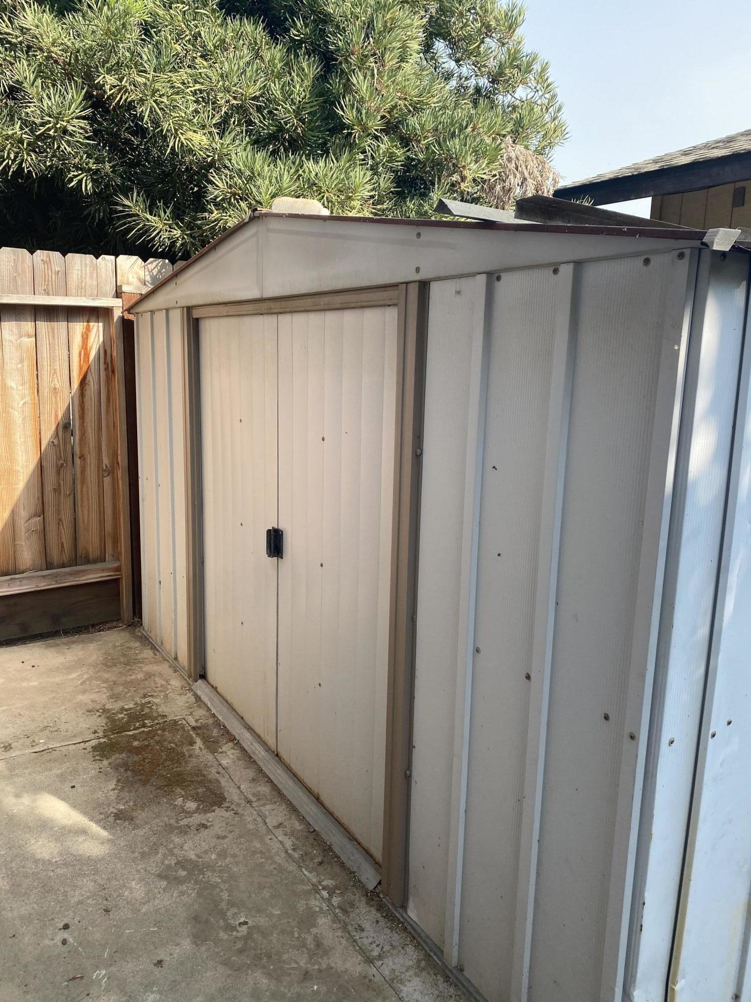 622 Moore Circle Exeter, CA 93221 - Photo 57 of 58 91B24D32-3092-4B6B-93CC-021846D8CFCF