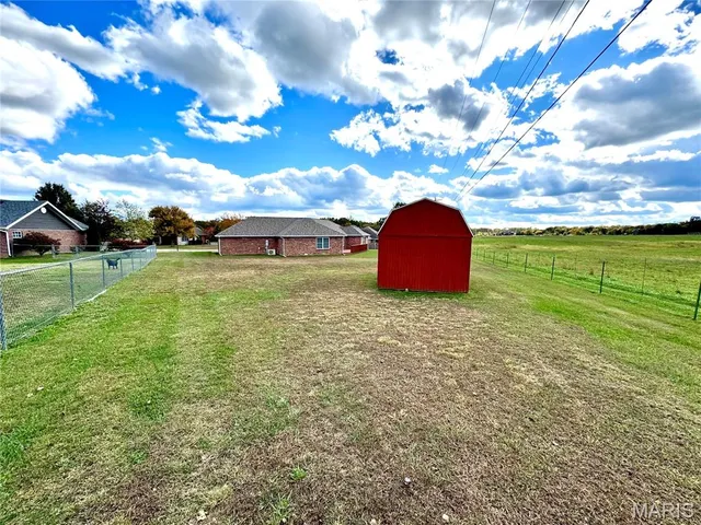 $375,000 | 2206 Cherry Blossom Circle, Lebanon, MO 65536