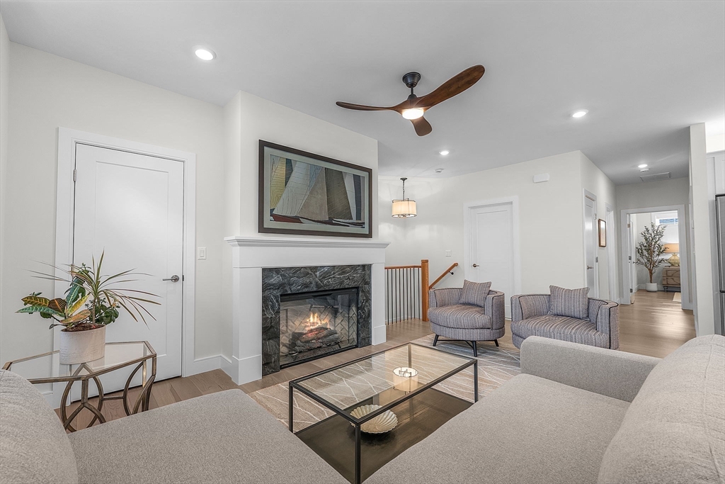 28 Oxbow Road, Unit 142 Raynham, MA 02767 - Photo 2 of 42