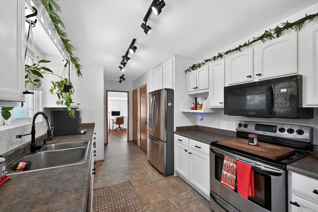 7531 Lookout Loop Pine Valley, CA 91962 - Photo 13 of 50