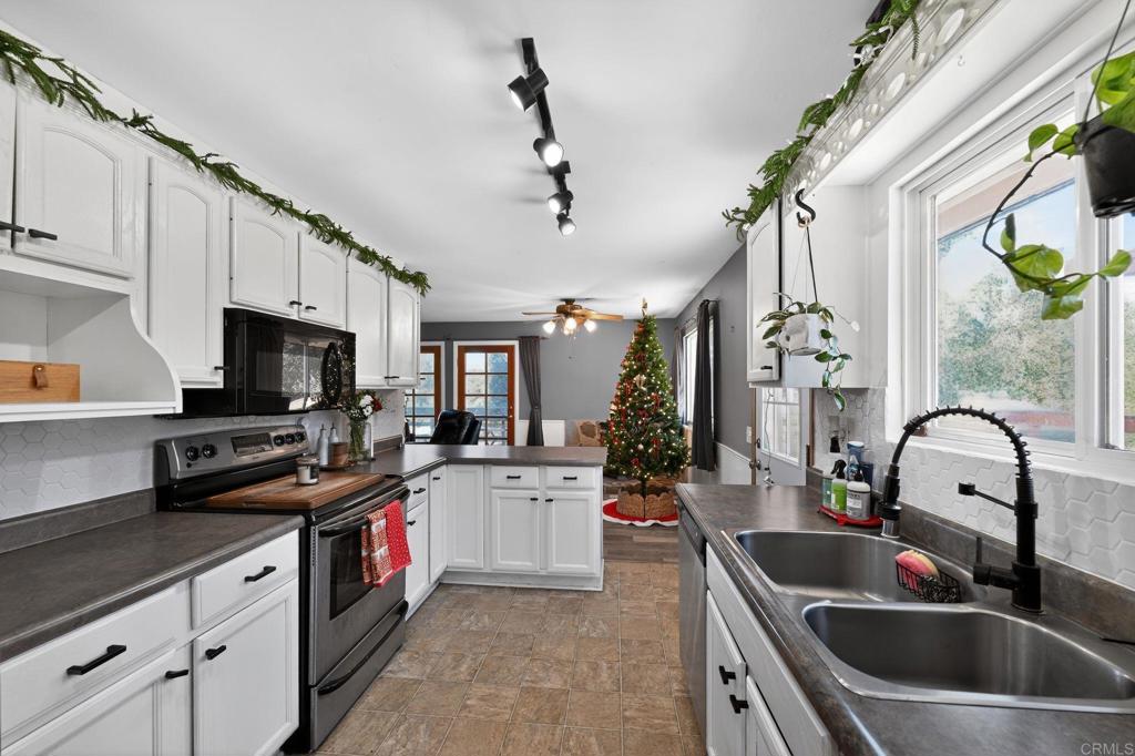 7531 Lookout Loop Pine Valley, CA 91962 - Photo 14 of 50