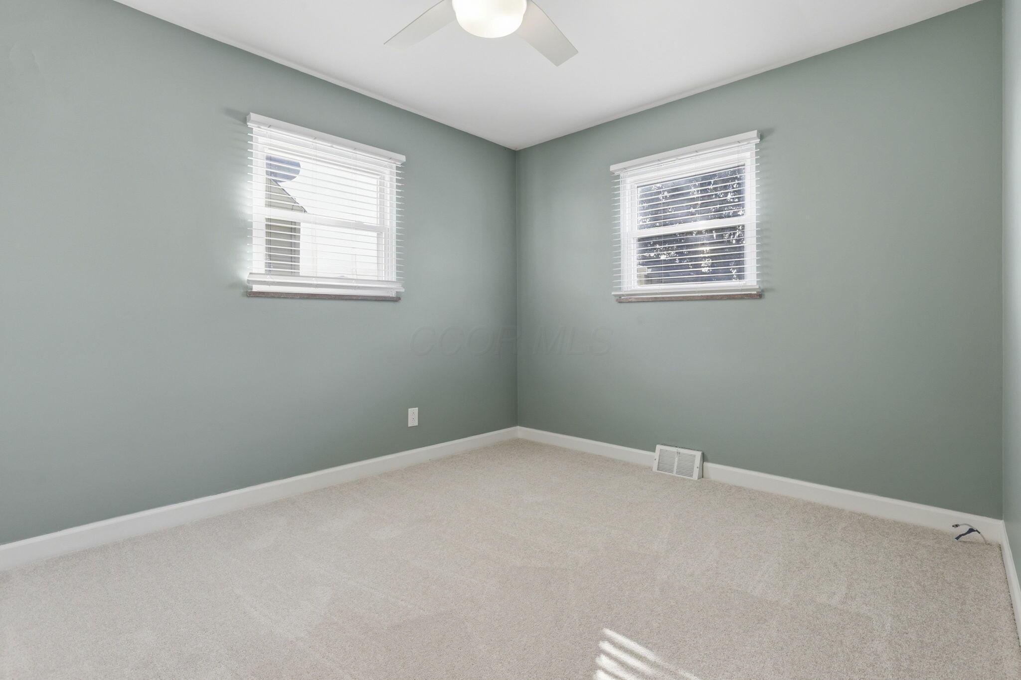 3645 Maize Road Columbus, OH 43224 - Photo 22 of 50 26-web-or-mls-939A0031