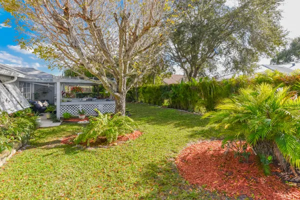 $499,000 | 7886 Southeast Trenton Avenue, Hobe Sound, FL 33455