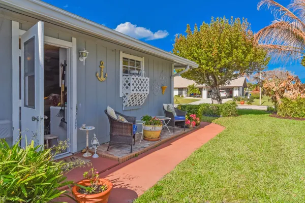 $499,000 | 7886 Southeast Trenton Avenue, Hobe Sound, FL 33455