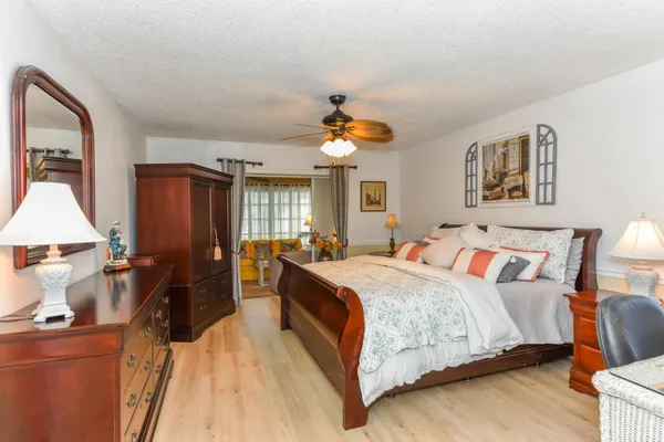 $499,000 | 7886 Southeast Trenton Avenue, Hobe Sound, FL 33455