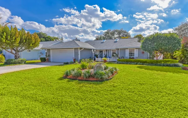 $499,000 | 7886 Southeast Trenton Avenue, Hobe Sound, FL 33455