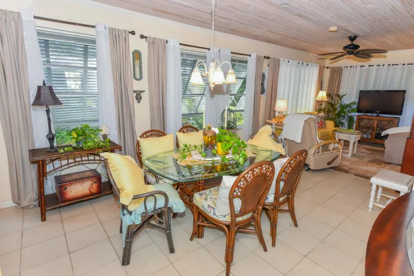 $499,000 | 7886 Southeast Trenton Avenue, Hobe Sound, FL 33455