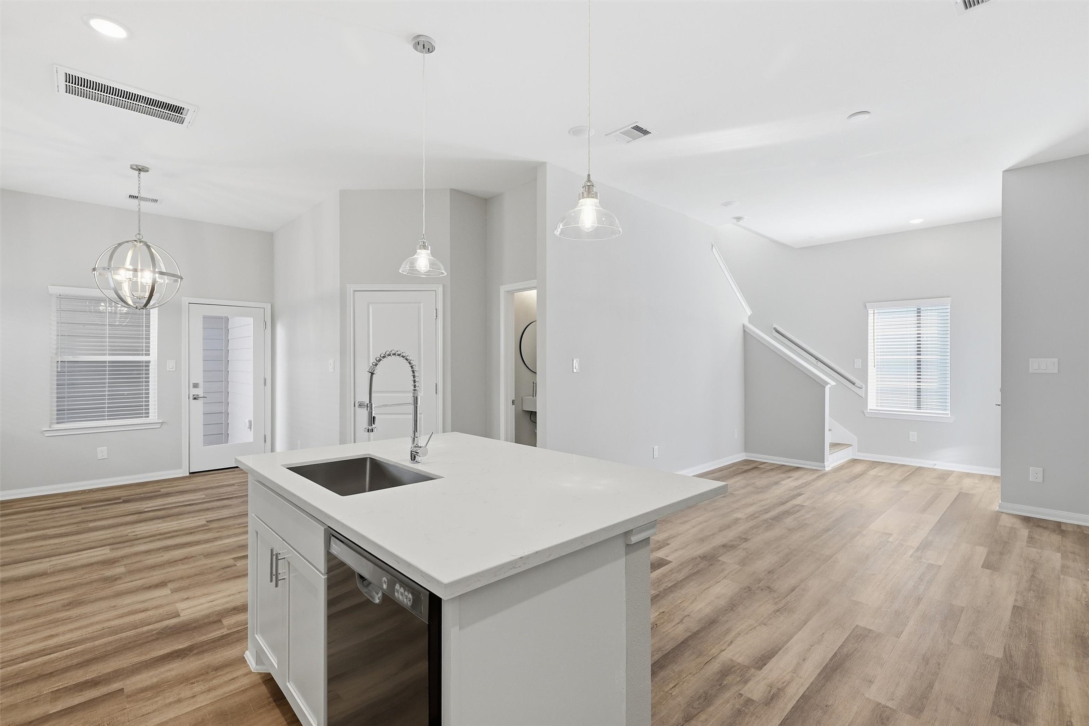 9912 Clark Road, Unit B Houston, TX 77076 - Photo 14 of 48