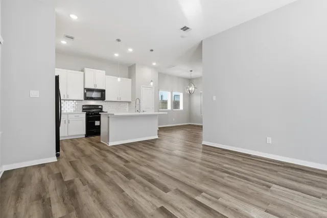 $2,299 | 9912 Clark Road, Unit B, Houston, TX 77076