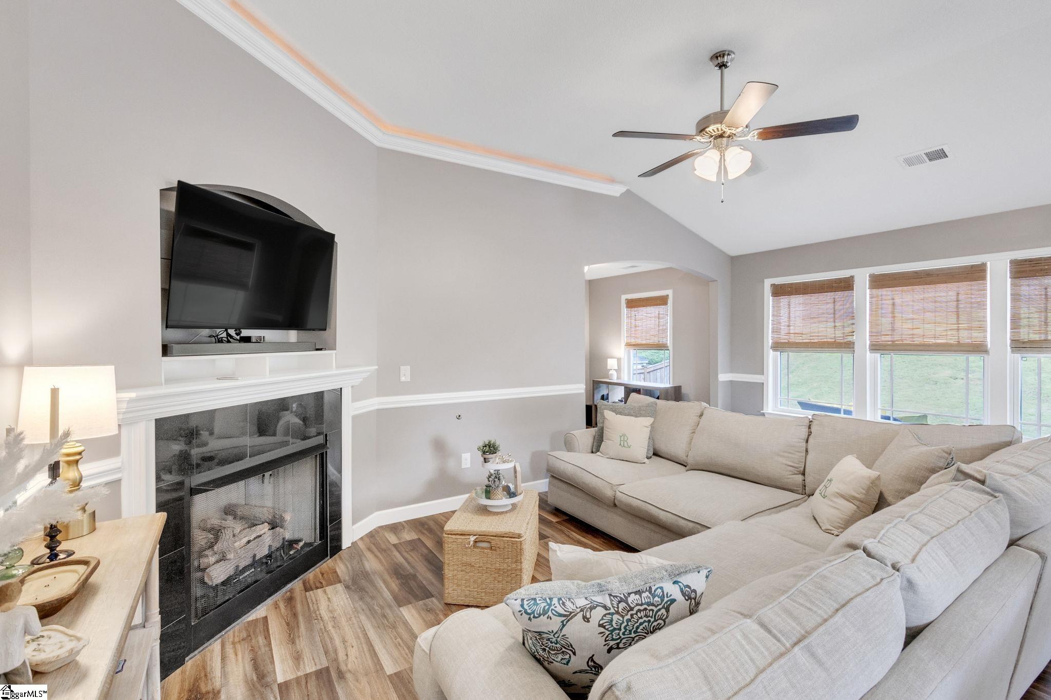 900 John Thomas Way Greer, SC 29651 - Photo 5 of 31