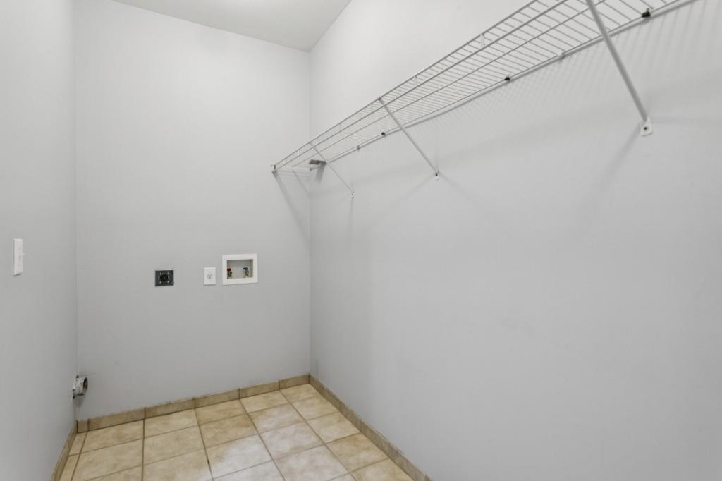 238 Walker Street Southwest, Unit 39 Atlanta, GA 30313 - Photo 23 of 35 a view of a small room