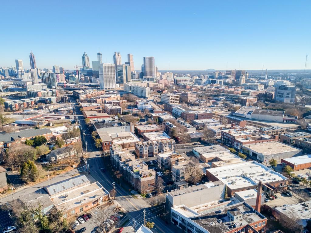 238 Walker Street Southwest, Unit 39 Atlanta, GA 30313 - Photo 33 of 35 an aerial view of a city with lots of residential buildings