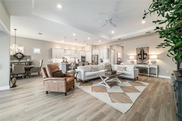 $695,000 | 8606 Southwest 61st Loop, Ocala, FL 34481