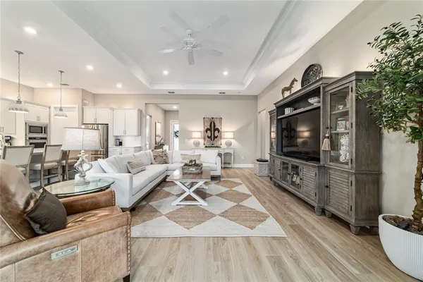$695,000 | 8606 Southwest 61st Loop, Ocala, FL 34481