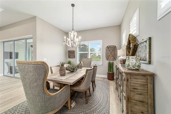 $695,000 | 8606 Southwest 61st Loop, Ocala, FL 34481