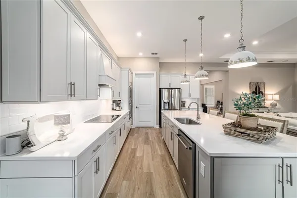 $695,000 | 8606 Southwest 61st Loop, Ocala, FL 34481
