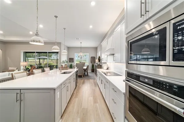 $695,000 | 8606 Southwest 61st Loop, Ocala, FL 34481