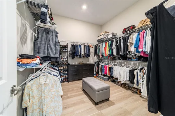 $695,000 | 8606 Southwest 61st Loop, Ocala, FL 34481