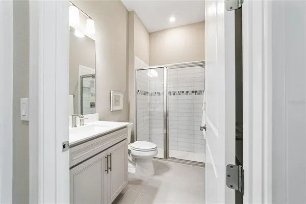 $695,000 | 8606 Southwest 61st Loop, Ocala, FL 34481