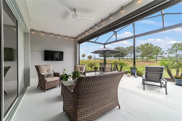 $695,000 | 8606 Southwest 61st Loop, Ocala, FL 34481