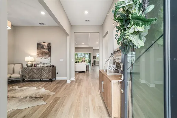 $695,000 | 8606 Southwest 61st Loop, Ocala, FL 34481