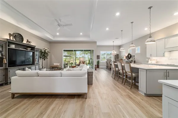 $695,000 | 8606 Southwest 61st Loop, Ocala, FL 34481