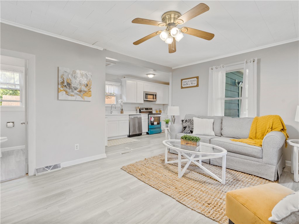 213 St Louis Avenue Woonsocket, RI 02895 - Photo 7 of 10