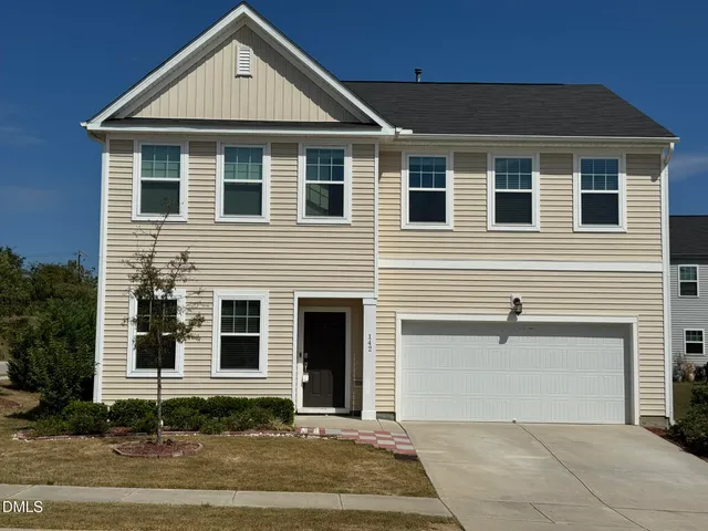 $1,895 | 142 Wedmore Drive, Fuquay-Varina, NC 27526