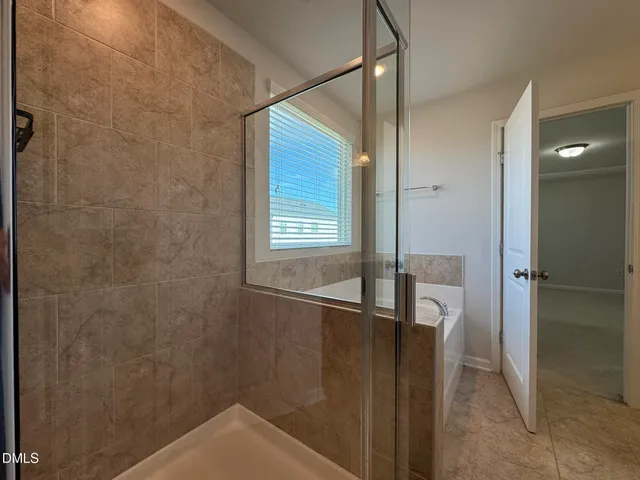 $1,895 | 142 Wedmore Drive, Fuquay-Varina, NC 27526