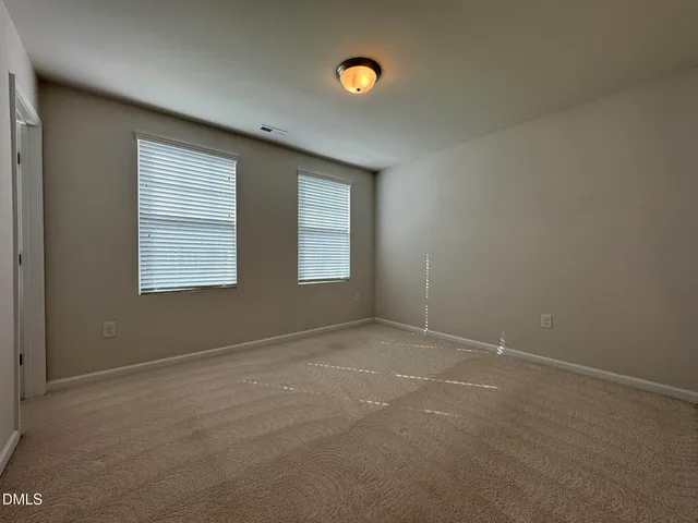 $1,895 | 142 Wedmore Drive, Fuquay-Varina, NC 27526