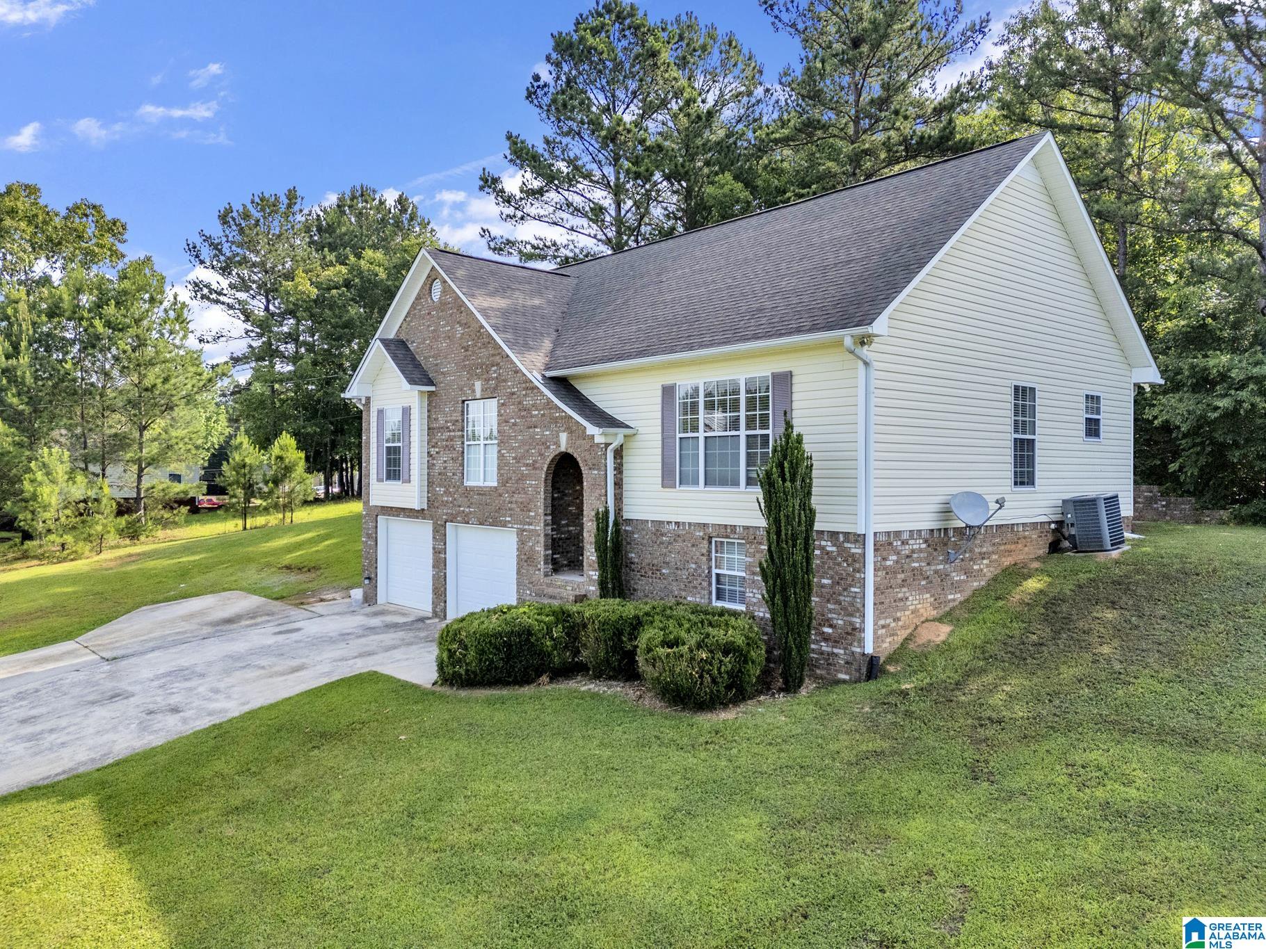 51 Colby Way Hayden, AL 35079 - Photo 2 of 23