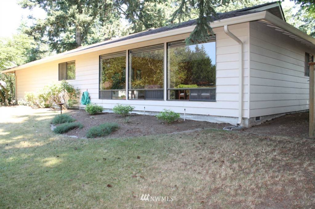 12515 Southeast 99th Street Renton, WA 98056 - Photo 18 of 19