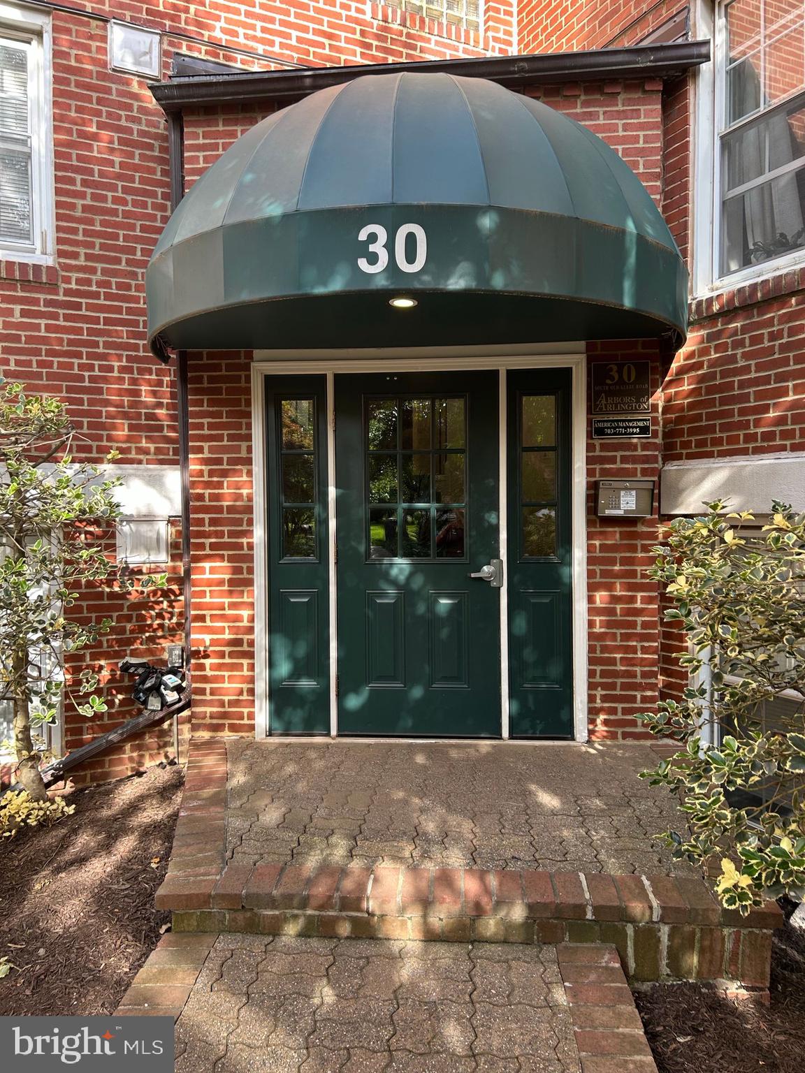 30 South Old Glebe Road, Unit 102E Arlington, VA 22204 - Photo 1 of 1 Gallery Image 1