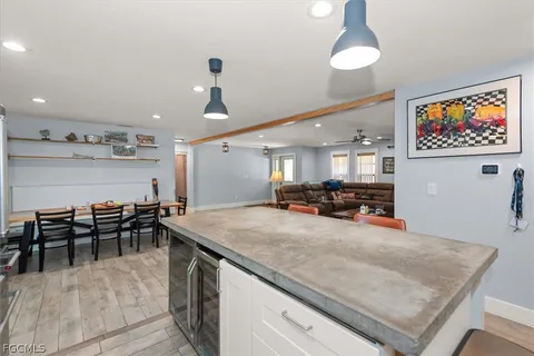 $875,000 | 15710 Shamrock Drive, Fort Myers, FL 33912