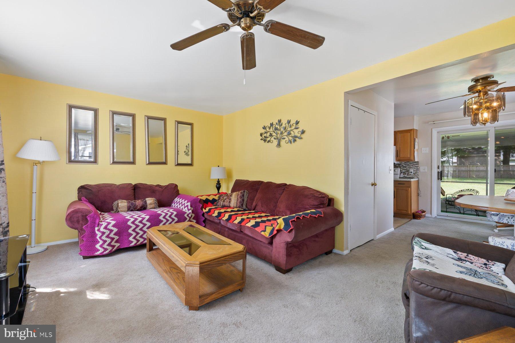 488 Bruce Avenue Odenton, MD 21113 - Photo 5 of 54 Living Room