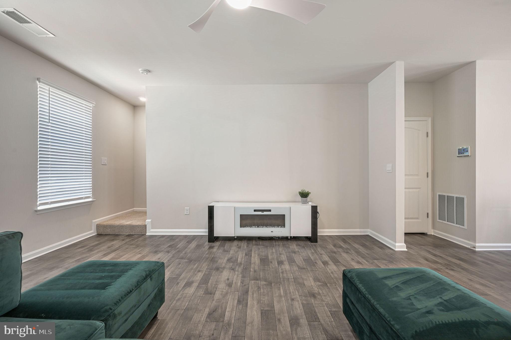 338 Currant Circle Magnolia, DE 19962 - Photo 6 of 27 Lots of space