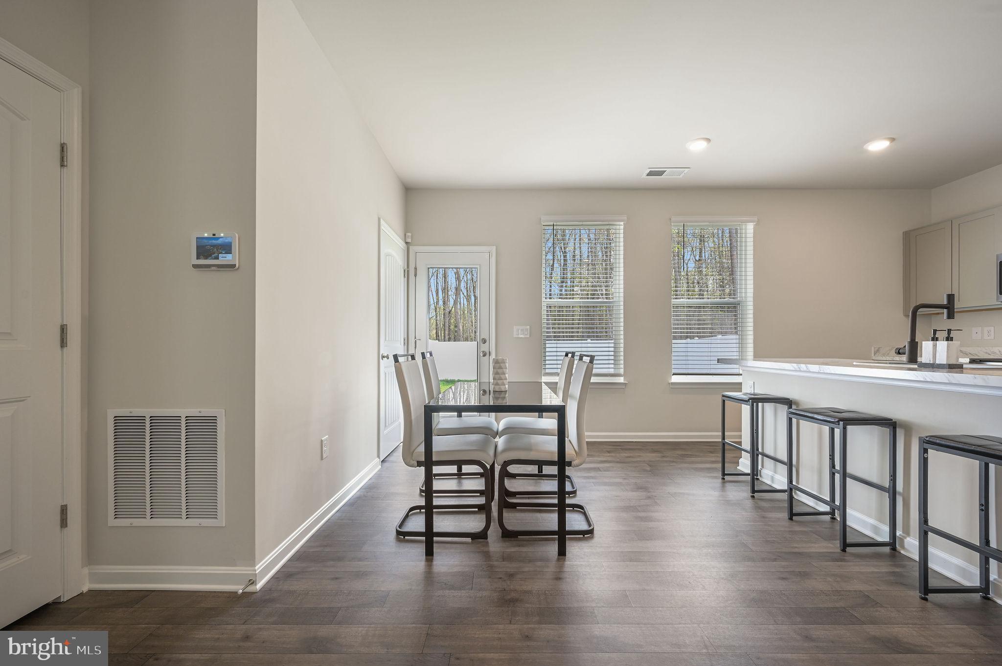 338 Currant Circle Magnolia, DE 19962 - Photo 10 of 27 Dining area