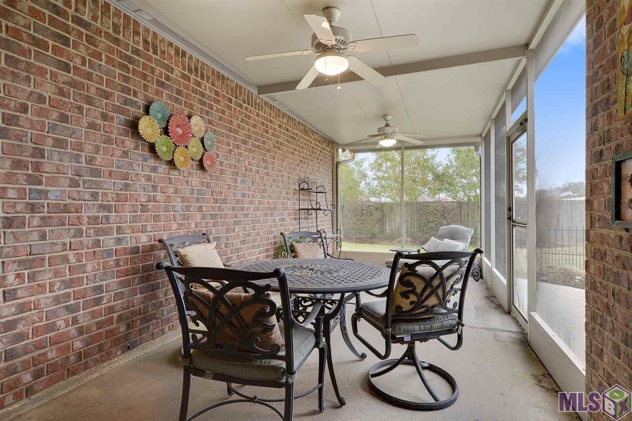 5222 Heidis Place Baton Rouge, LA 70817 - Photo 12 of 15 Screened-In Porch