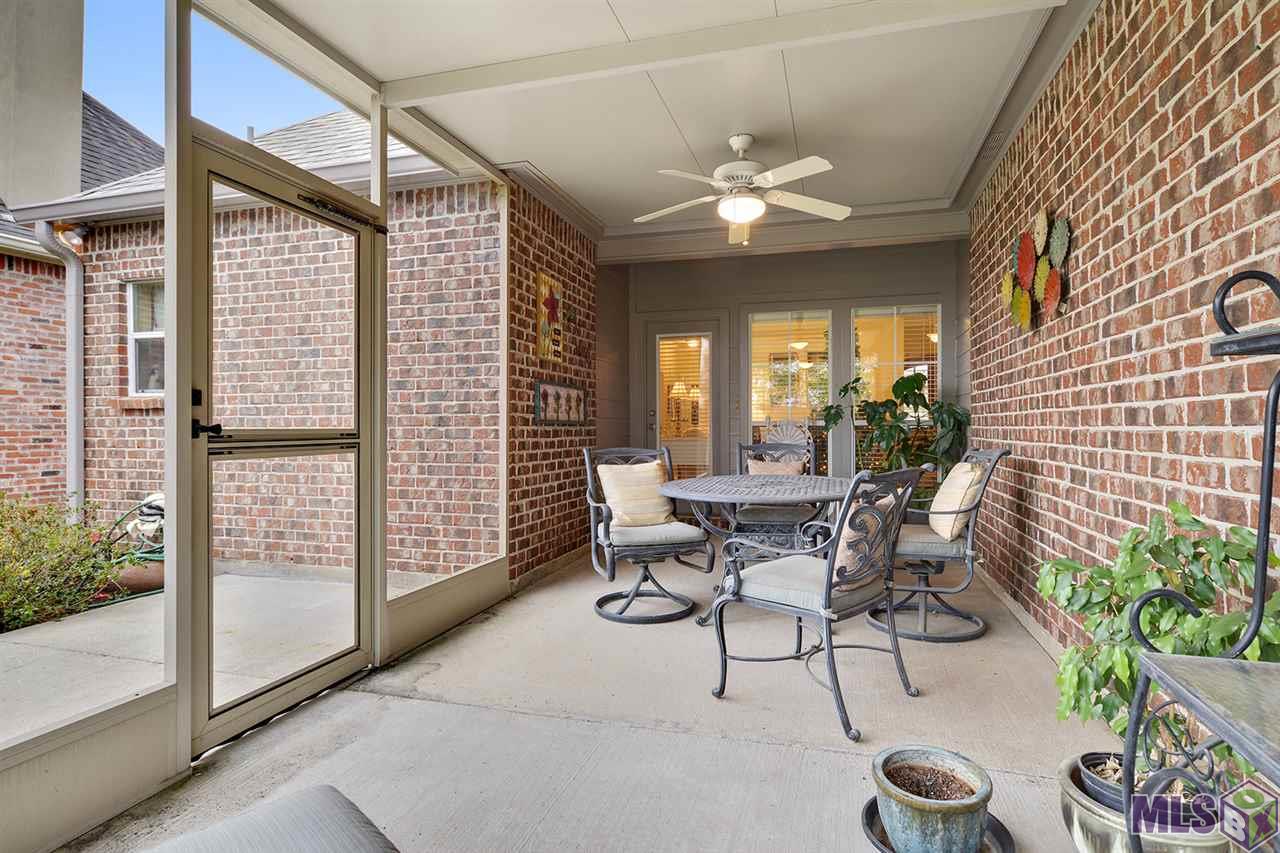 5222 Heidis Place Baton Rouge, LA 70817 - Photo 13 of 15 Spacious Outside Area