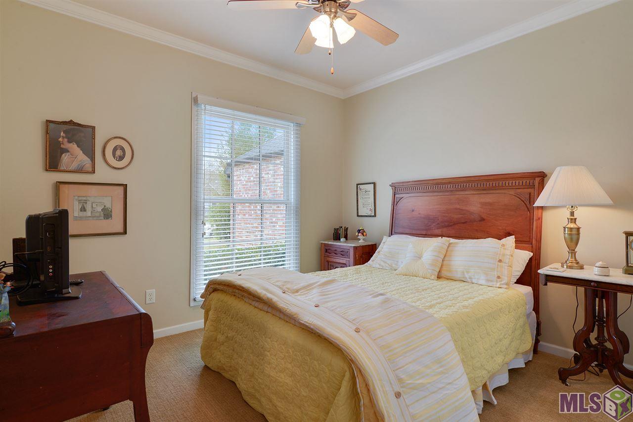 5222 Heidis Place Baton Rouge, LA 70817 - Photo 9 of 15 Third Bedroom